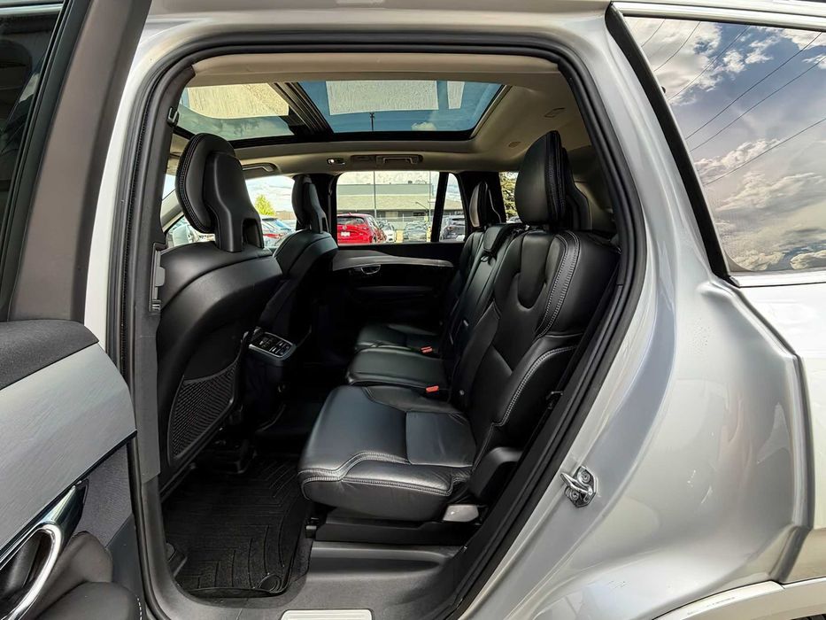 Volvo Xc90      2016