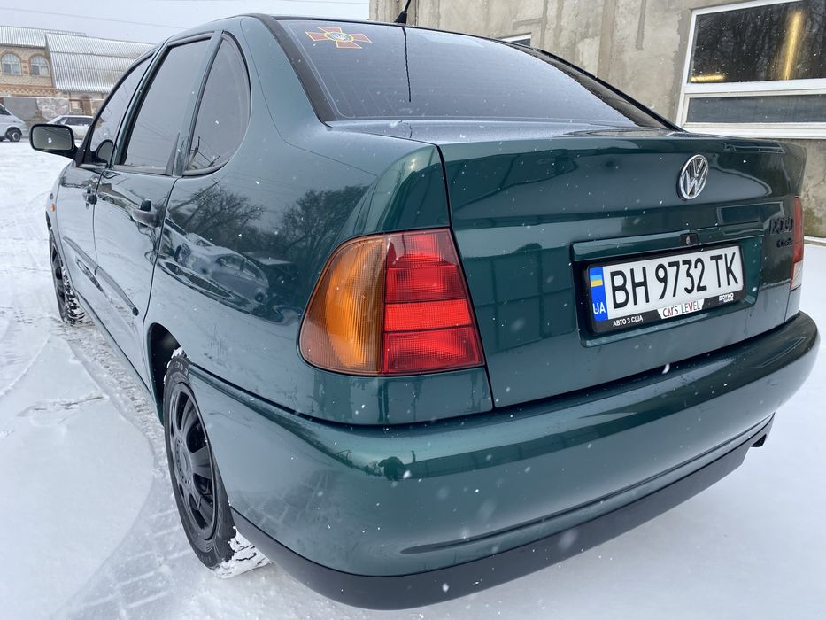 Volkswagen Polo Classic 1.4 бензин 1998 год