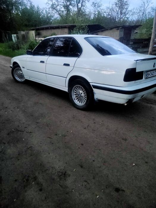 Продам BMW е34 дизель