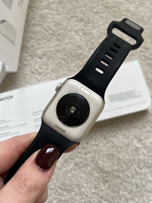 Zegarek Apple Watch SE 2 starlight 40 mm 82%