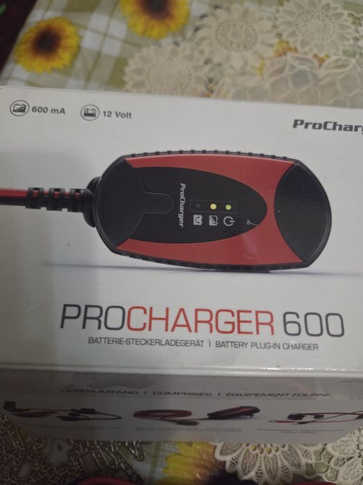 Продам  зарядное  устройство  ProCharger  600  12v  6a  пр-во  Германии
