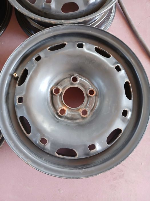 Felgi stalowe Vw Polo Seat Skoda 5x100 5j14 et 35 ch 57,1