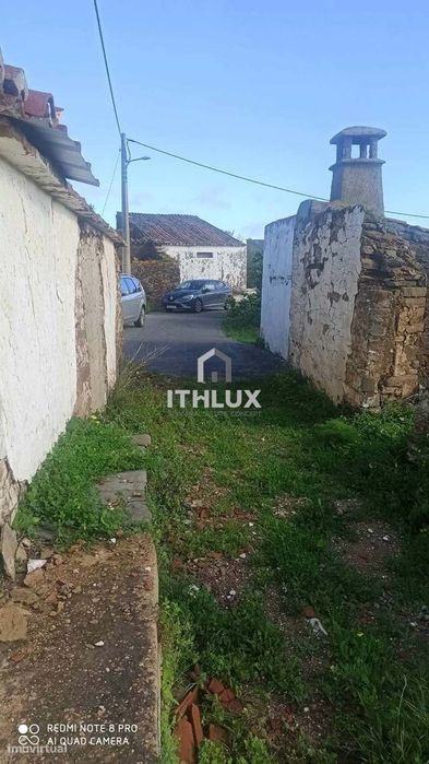 Ruína em Odeleite cercada por Fantásticas Paisagens — Castro Marim, Faro