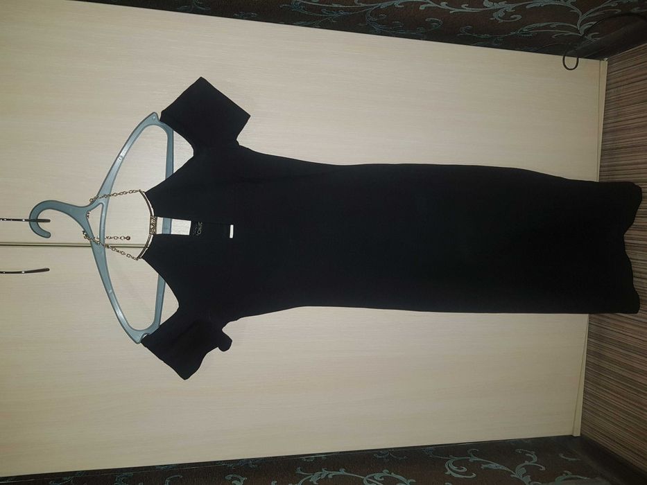 Платье черное женское