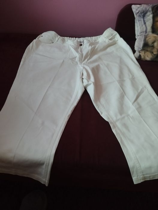 Spodnie białe 92 cm dlugosci