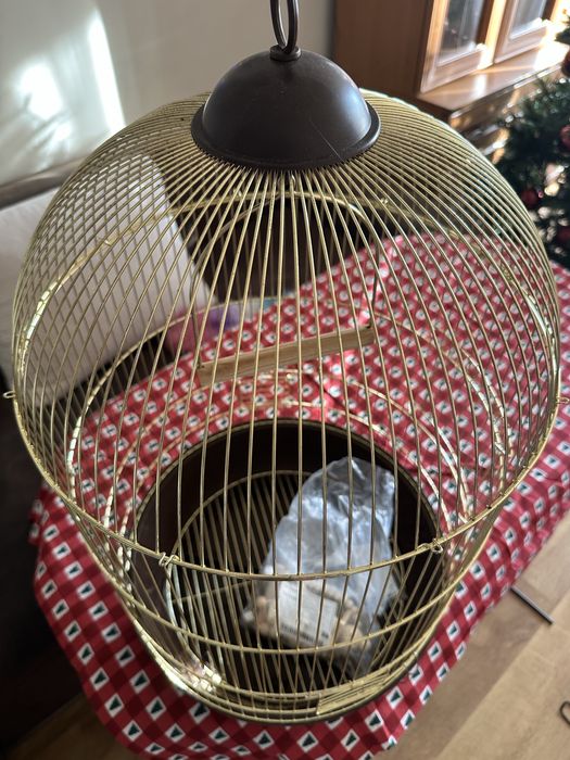 Sprzedam klatkę dla papugi.