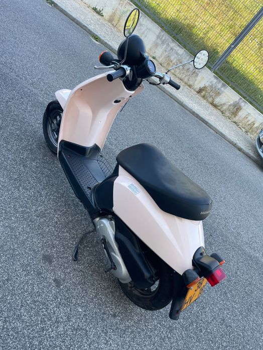 Honda Today 50 impecável OFERTA capa, alarme e corrente