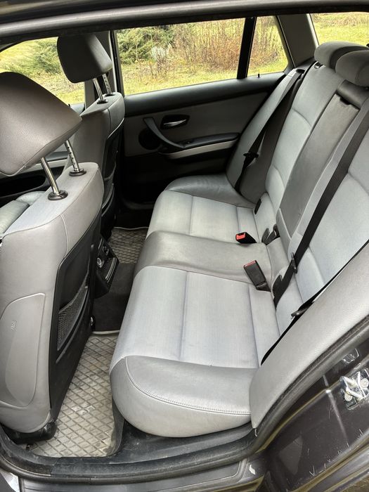 Bmw 320d kombi szary