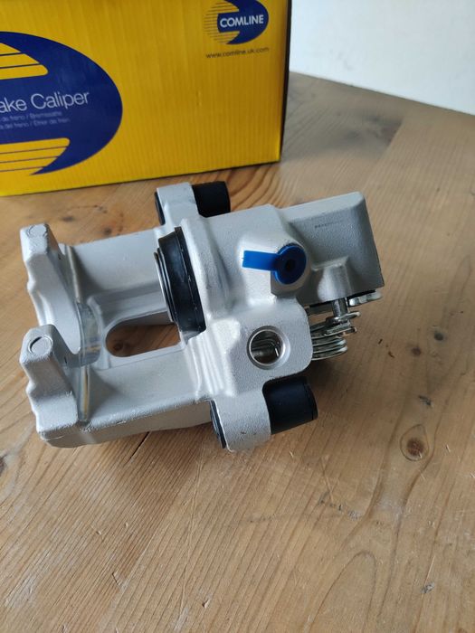 Pinça de travão/ Brake caliper - COMLINE – CBC410R e CBC410L