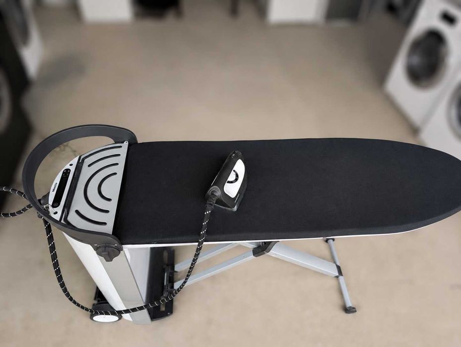 Prasowalnica Miele B 3847 FashionMaster