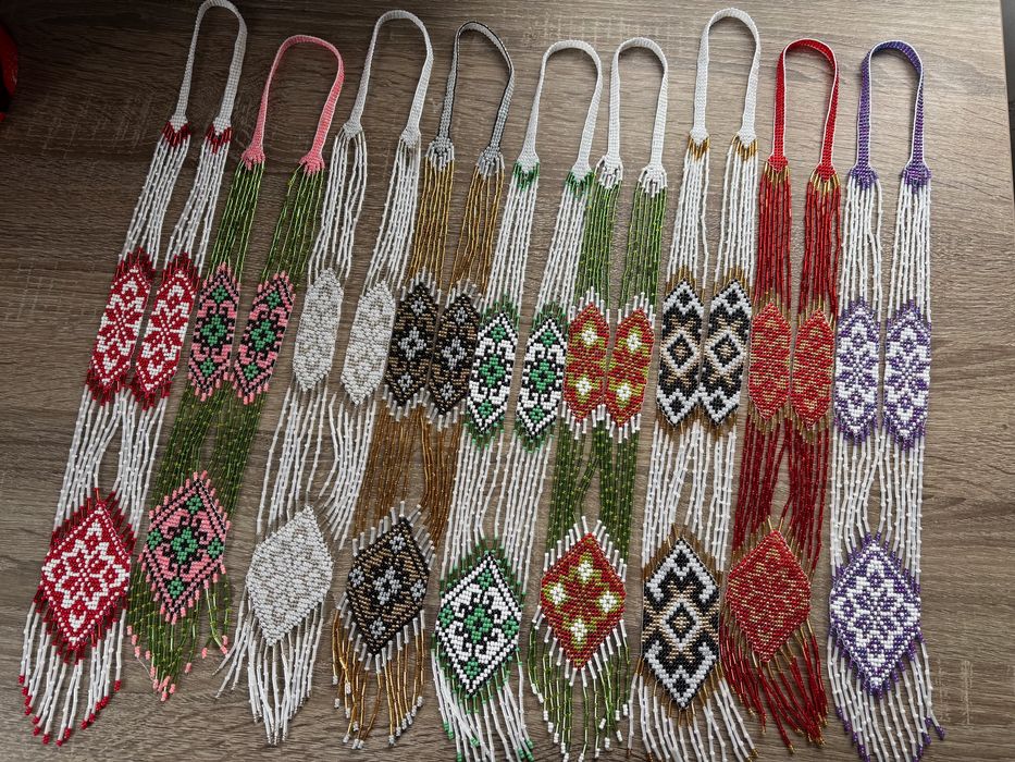 Гердани ручної робити з бісеру