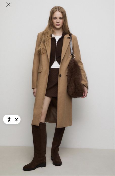 Стильне бежеве пальто Stradivarius