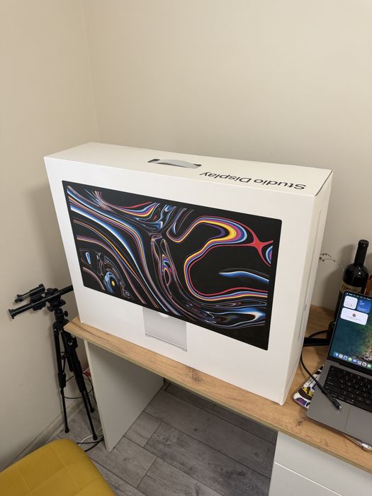 apple studio display - купити монітори для ПК - Ціна на OLX.ua