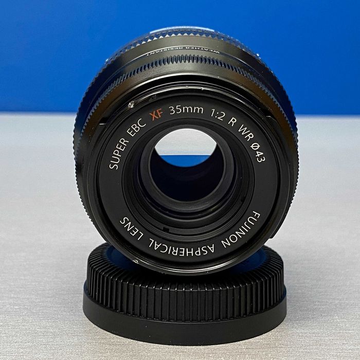 Fujifilm XF 35mm f/2 R WR