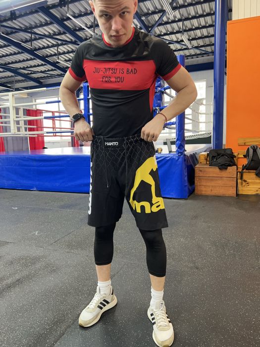 Шорты Manto с тайтсами Для единоборств и спорта