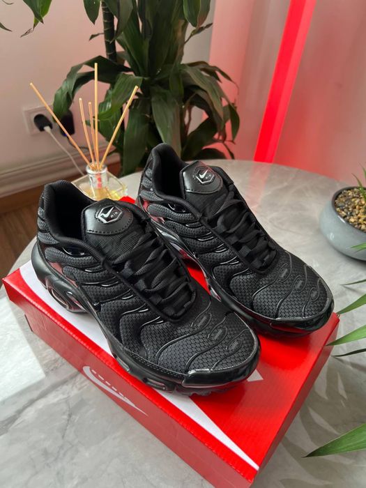 Nike Air Max Plus 'Triple Black', Найк TN чорні