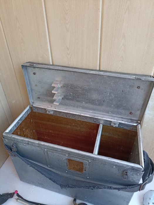 Продам набор для зимней рыбалки.