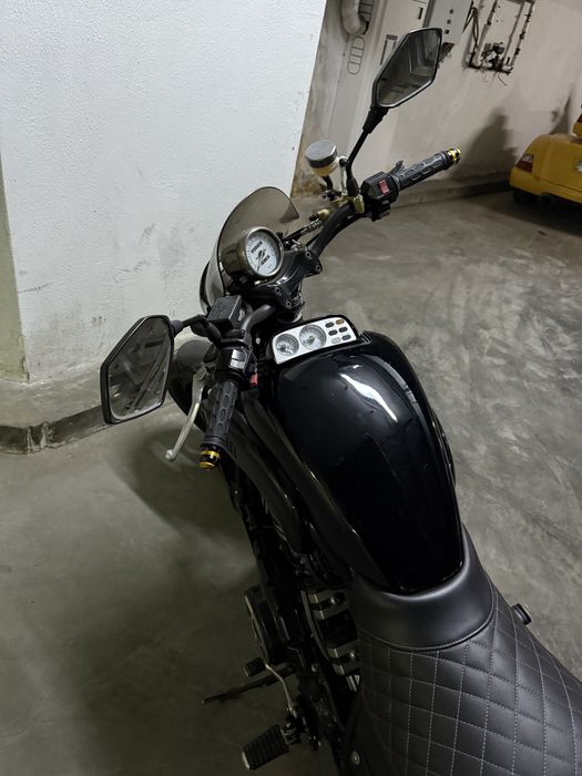 Yamaha v max 1200