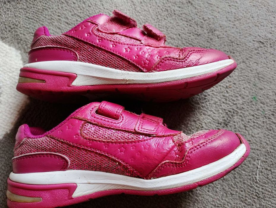 Buty dla dziewczynki Clarks 28,5 świecące