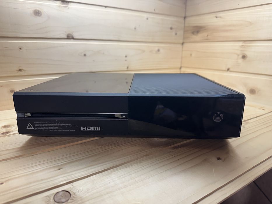 XBOX One 500 gb консоль гарантия