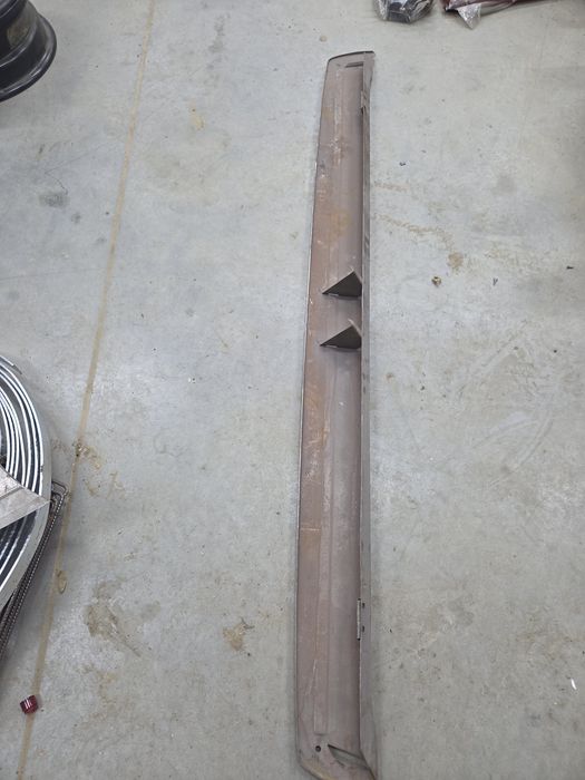 Nadszybie  dach słupek  ramka szyby zuk fsm fsc fso daewoo