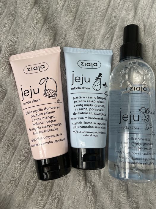 Нова доглядова косметика (гель,маска,тонік)