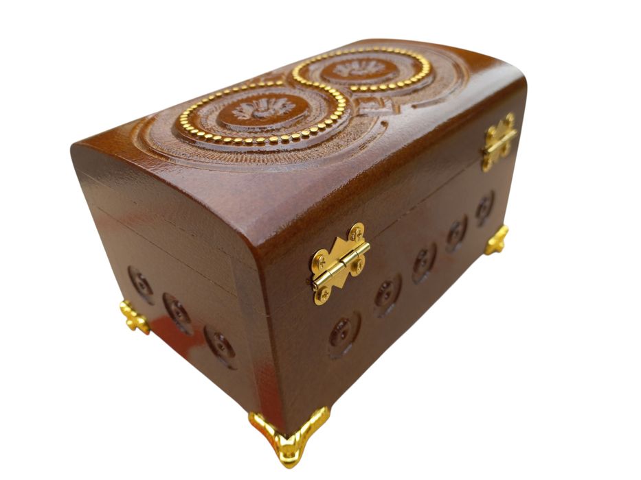 Скринька для прикрас