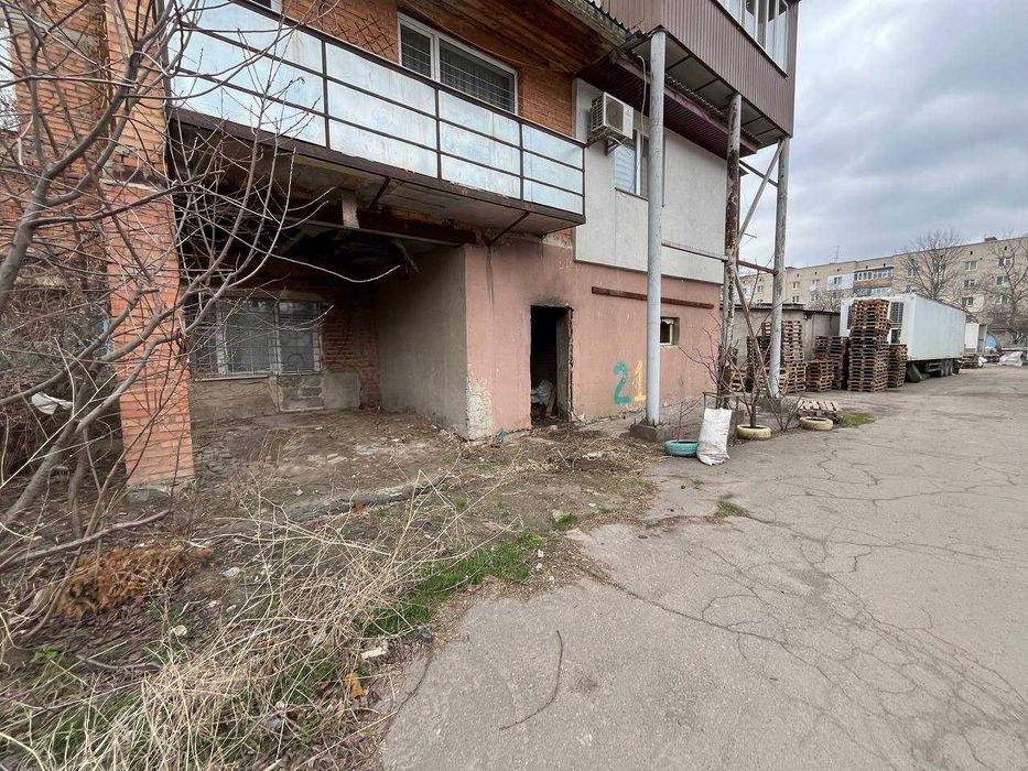 Продаж нежитлового приміщення 109,5 м2 в смт Десна (біля Вінниці)- 34 600$
