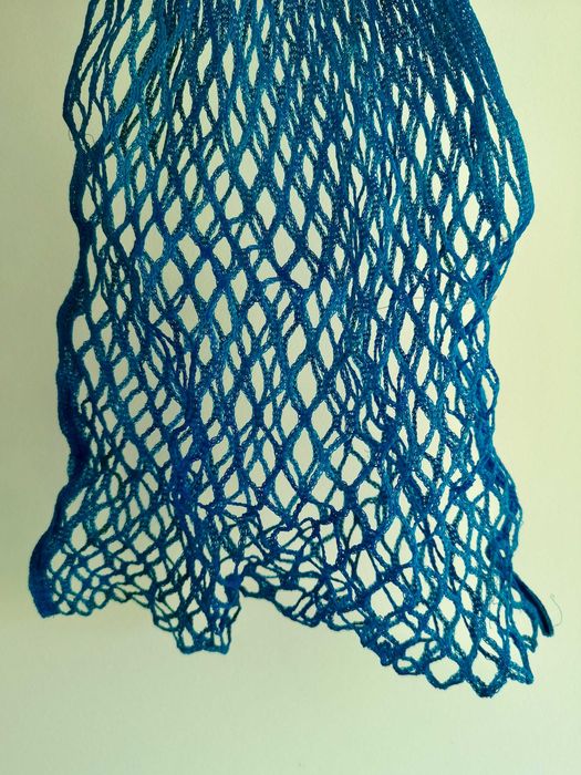 Saco de rede azul com argolas, vintage -  Festival?