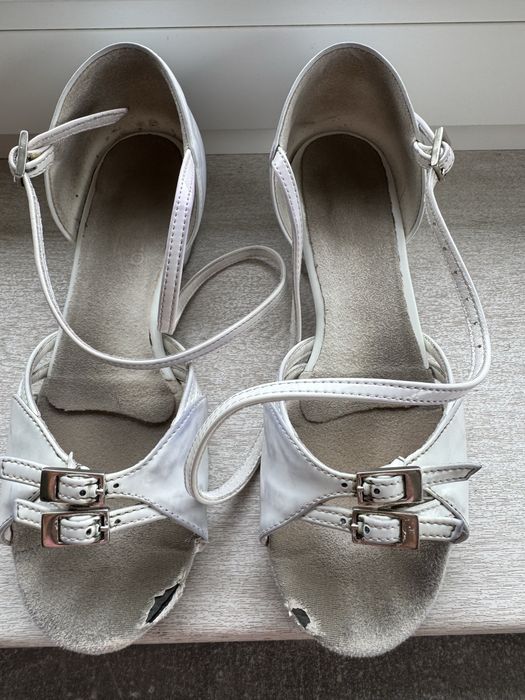 Туфлі бальні блок каблук 21,5 см