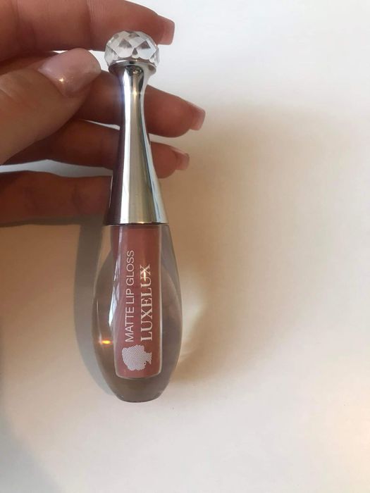 Pomadka matte lip gloss pomadka luxelux