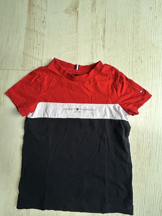 T-shirt koszulka bluzka Tommy Hilfiger 104/110