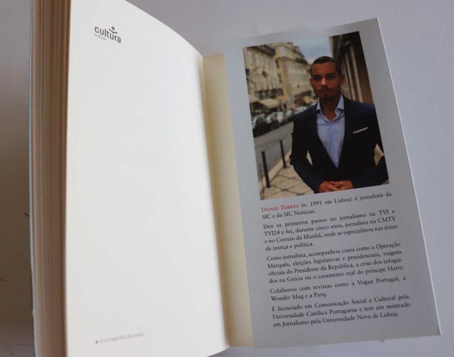 Marcelo & Costa - Livro Política