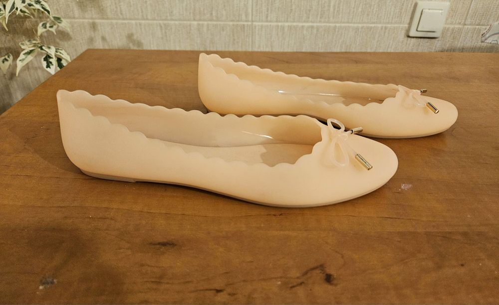 meliski, balerinki damskie Marquiiz r 39 jak nowe