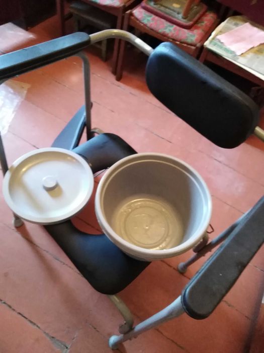 Туалетный стул для реабилитации