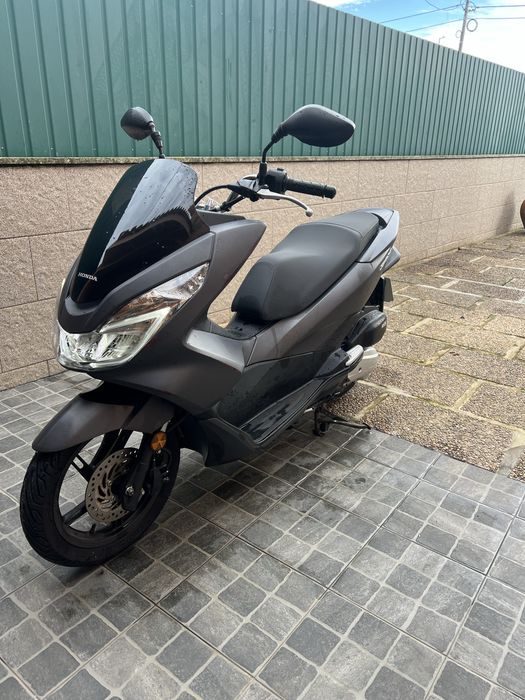 Honda pcx 125 ano 2017- troco por smart