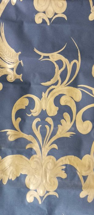 Tapeta z złotym wzorem