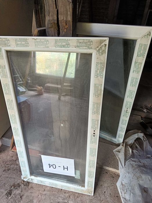 Okno dwuskrzydłowe 150x140 złoty dąb