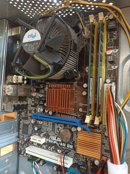 P5KPL AM SE+ Xeon L5420(4 ядра)+ 4 Gb DDR2