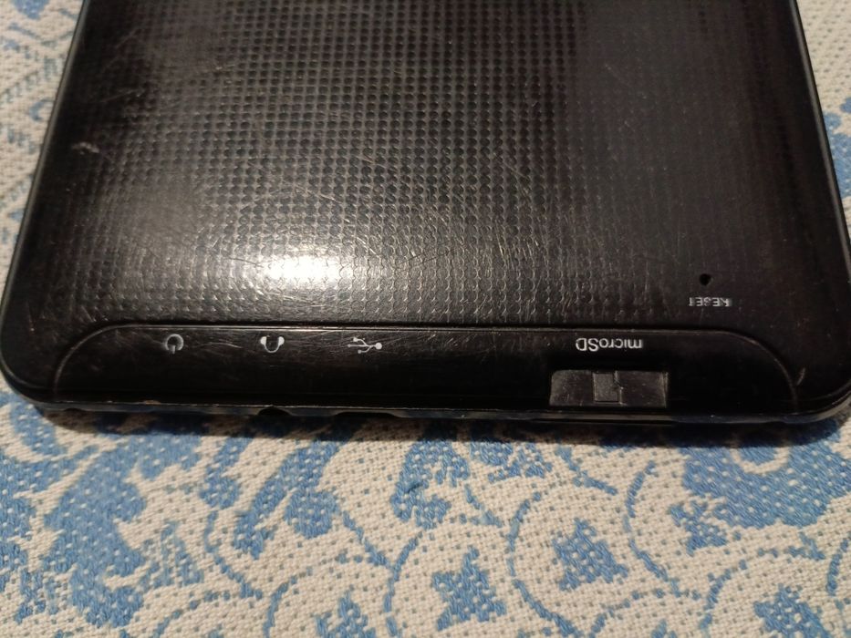 Планшет JLAB 8 GB