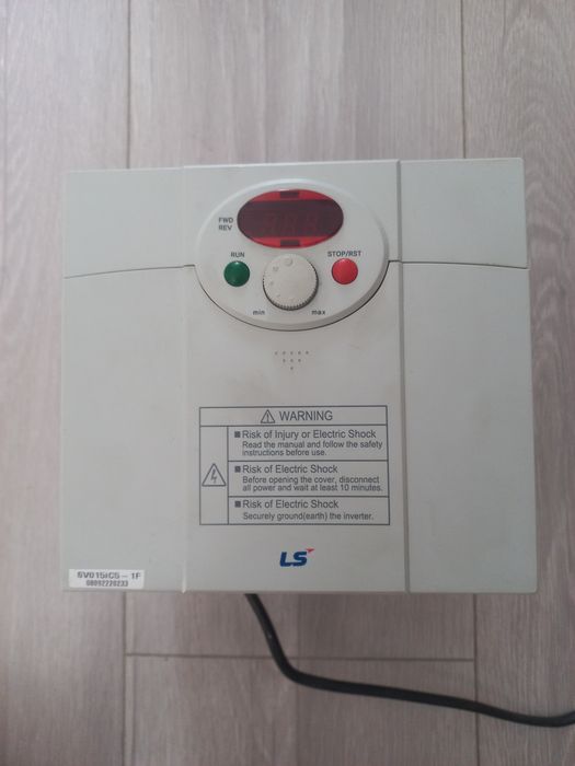 Перетворювач частоти SV015iC5-1F серії iC5 потужність 1.5 кВт. 1ф. 230