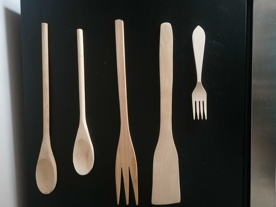 6 Utensílios cozinha em madeira