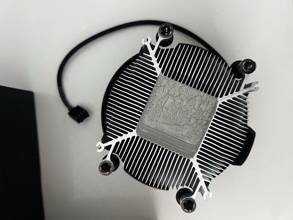Cooler AMD Wraith Stealth (Socket AM4 / AM5)