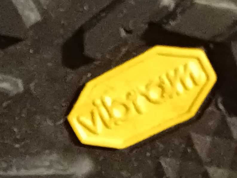 Orginalne nowe buty trekkingowe