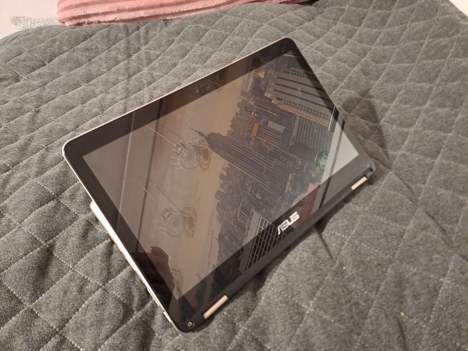 Laptop Asus Zenbook Flip UX360C