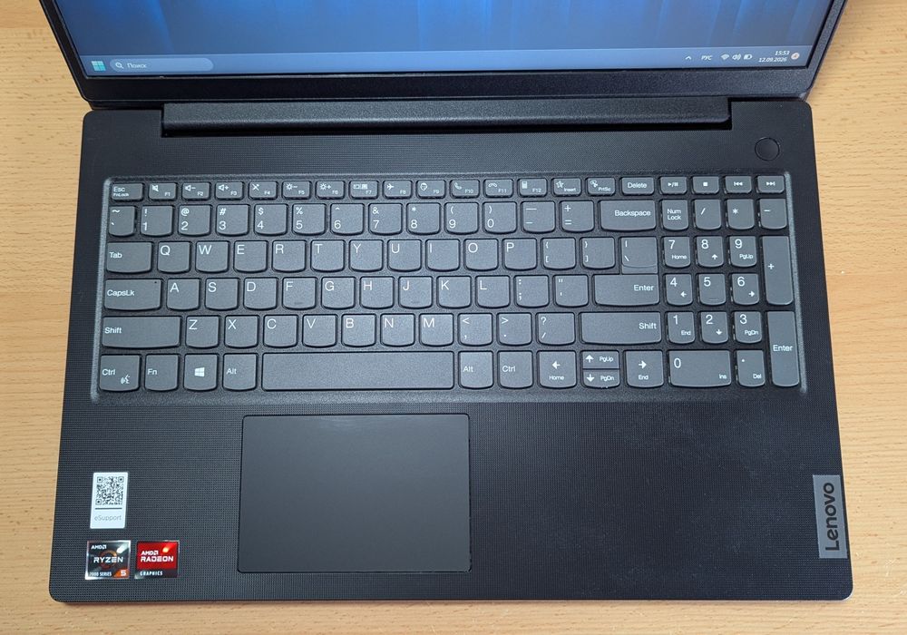 Lenovo V15 G4/15.6" FullHd IPS/Ryzen 5 7520u/DDR5 - 8Gb/SSD 512Gb