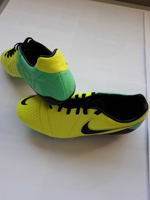 Chuteiras Futebol Nike Tiempo Nat LTR FG - para o n.º 39