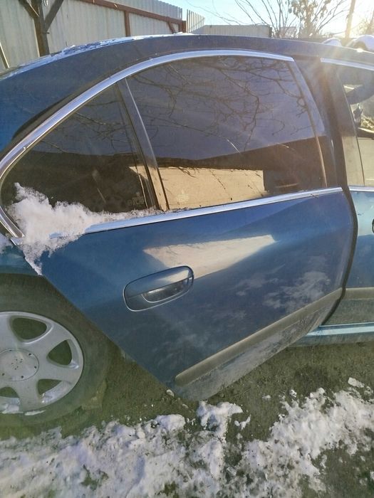 Дверка двері передні задні Peugeot 607 Пежо