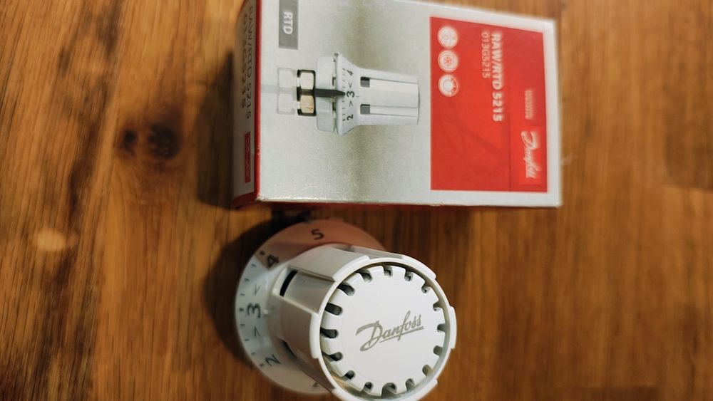 Termostat Danfoss. Nowy, trzy sztuki.