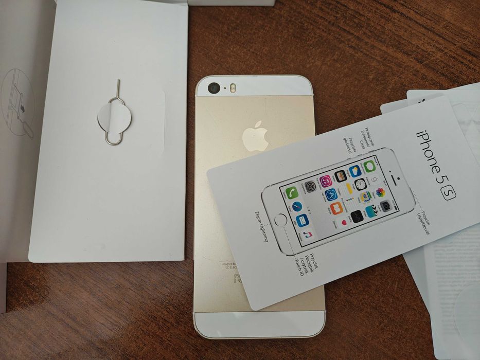 ★希少ほぼ新品 ★ Apple iPhone 5s ★ゴールド★64GB 本体★ ☆希少ほぼ新品 ☆ Apple iPhone 5s ☆ゴールド☆64GB 本体